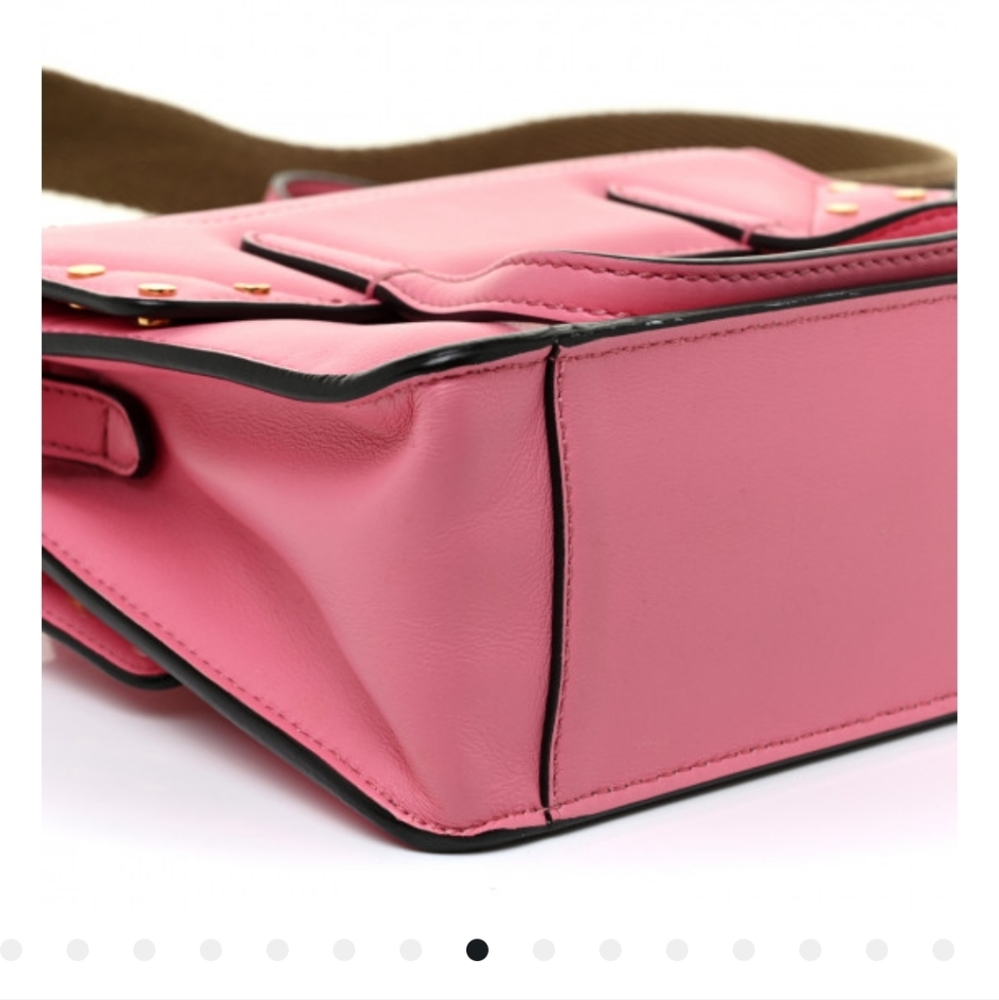 💮 FENDI Vitello Grace Small Flip Tote Pink - Picture 10 of 17